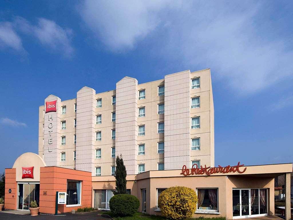 Ibis Clermont Ferrand Sud Herbet Экстерьер фото