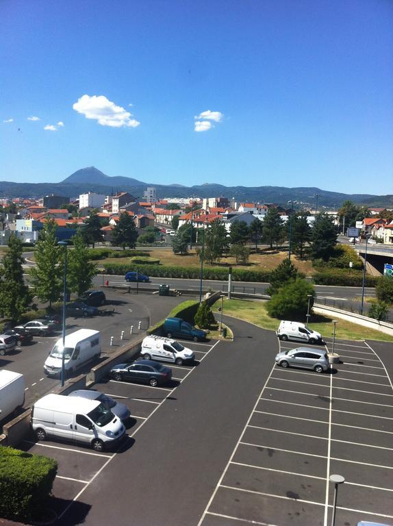 Ibis Clermont Ferrand Sud Herbet Экстерьер фото